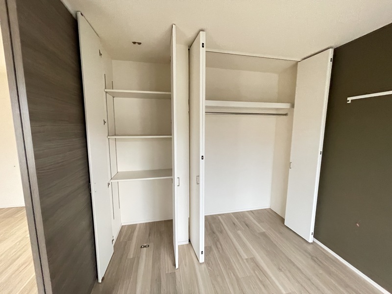 ヘーベルメゾン小松北町 302 収納