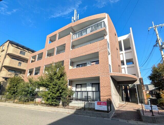 レジェンド甲東園 202 外観