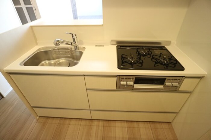 D-room WEST PARK 西宮北口 305 キッチン