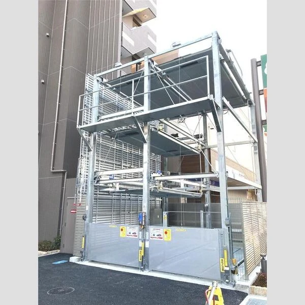 Bris西宮(旧:サムティ西宮Clasia) 709 駐車場