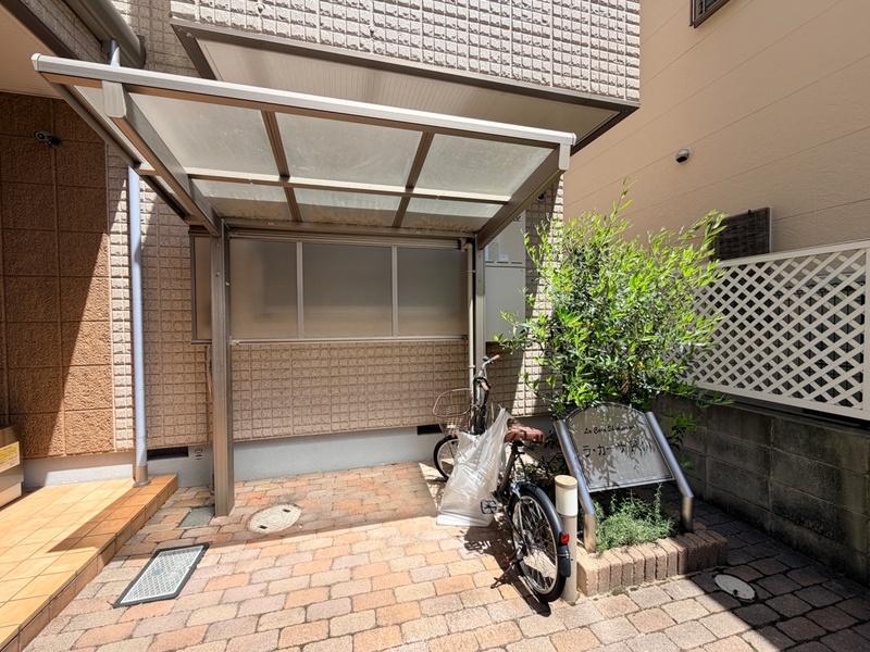 ラ・カーサ夙川 101 駐車場