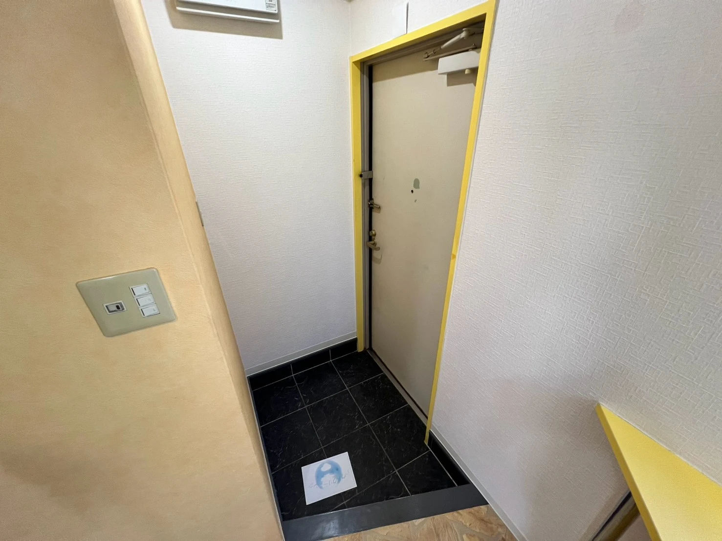 レザムルーズ西宮 305 玄関