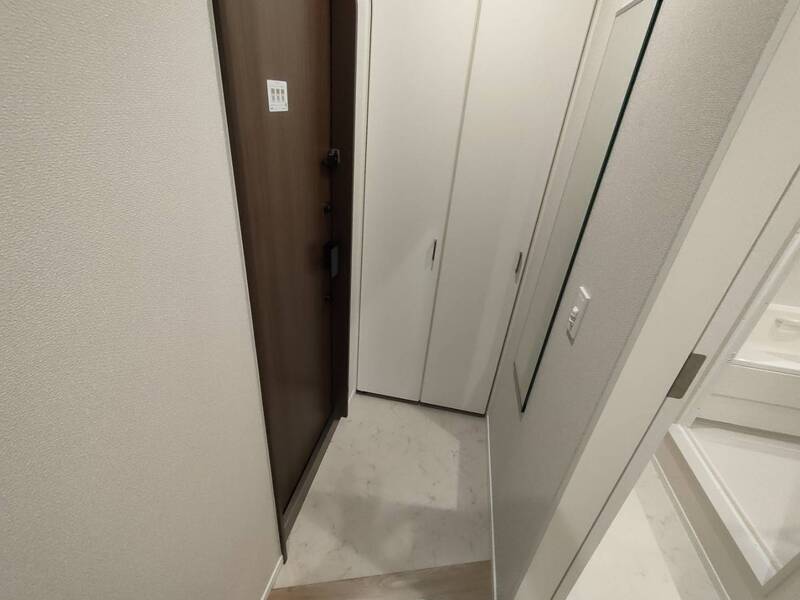 Maison Bonheur 303 玄関
