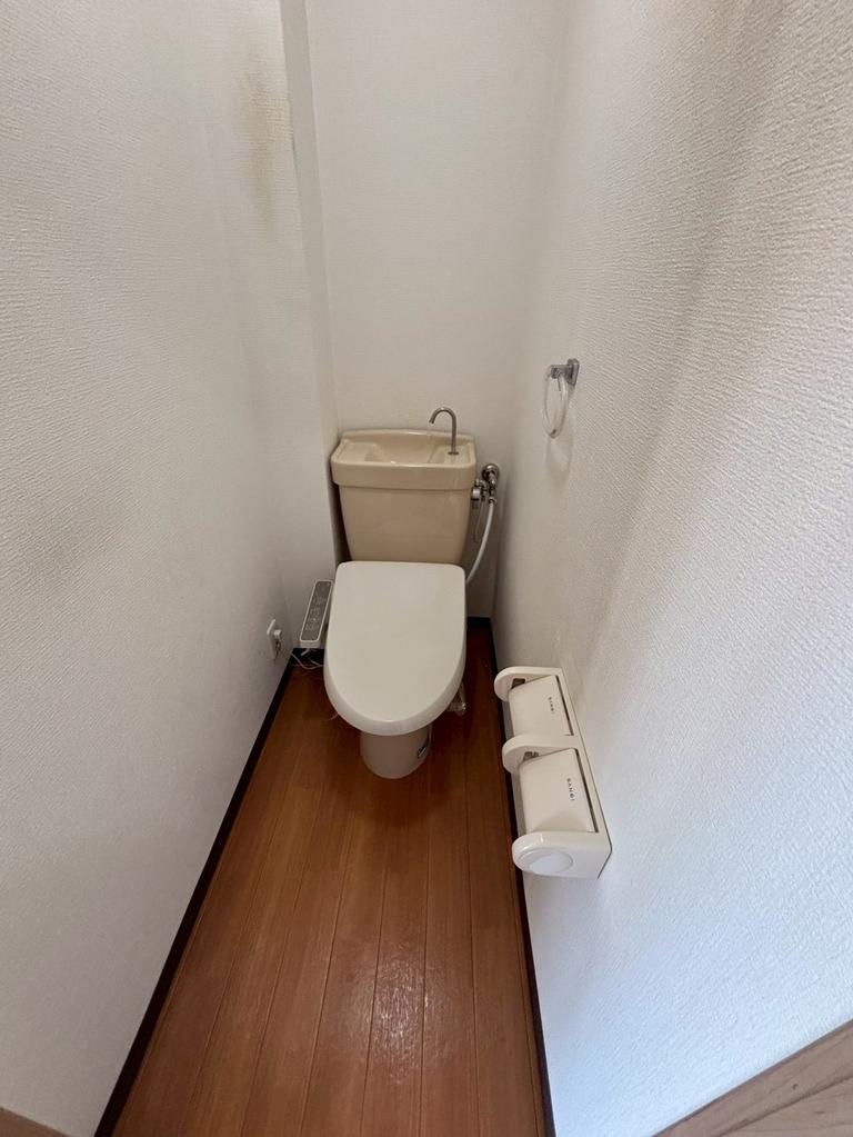 フェルザ西宮 205 トイレ