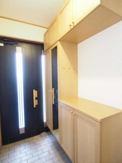 松園町戸建 0 玄関