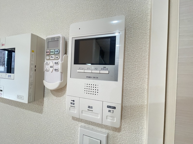 ディヴェルティ 102 セキュリティ