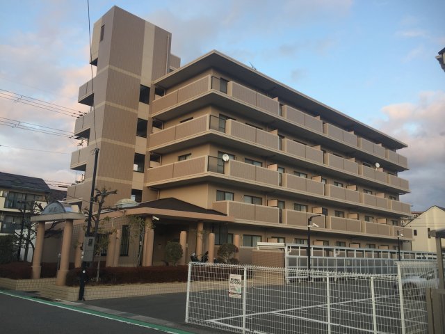 アルカディア段上 403 外観