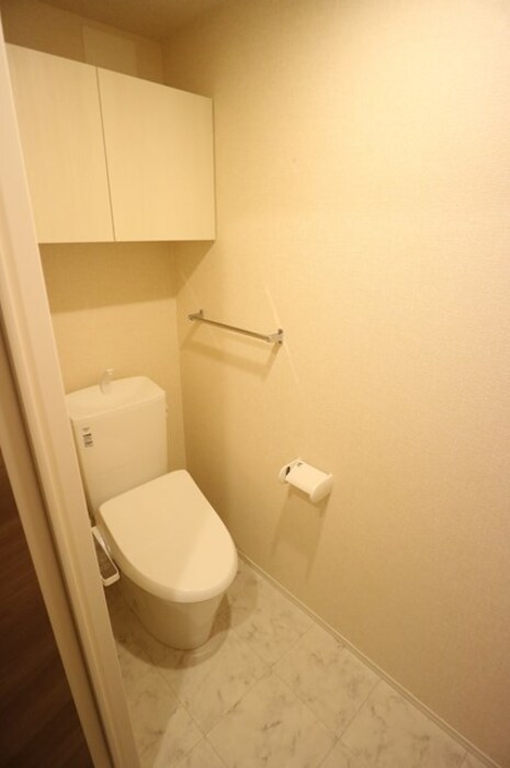 D-room WEST PARK 西宮北口 305 トイレ
