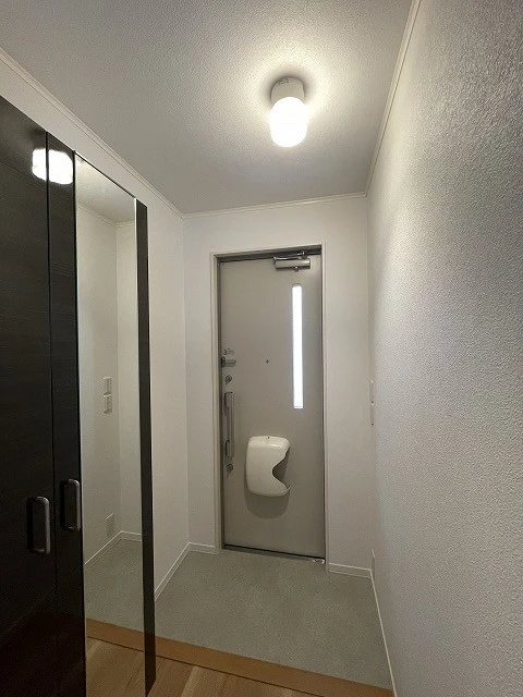 リッツ 101 玄関