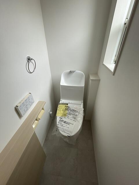 仁川町４丁目メゾネット 2 玄関