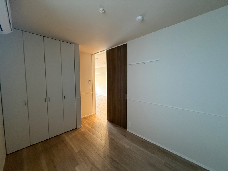 HEBEL MAISON 甲東園 303 玄関