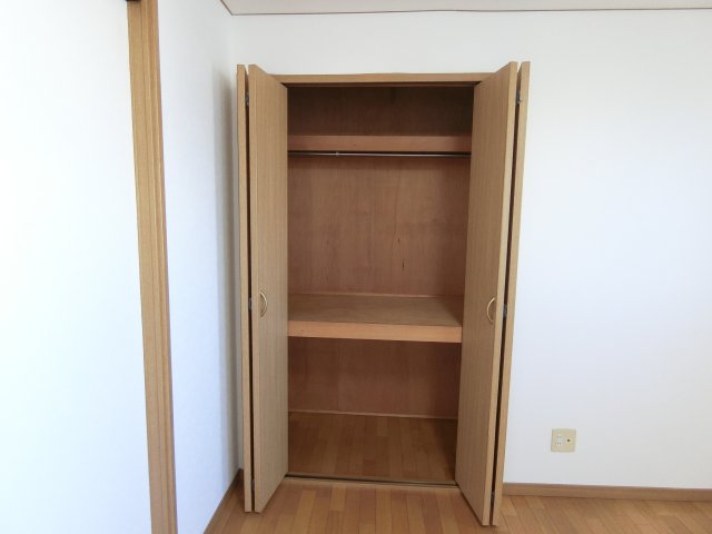 Ｋ＆Ｔ六番町 0 収納