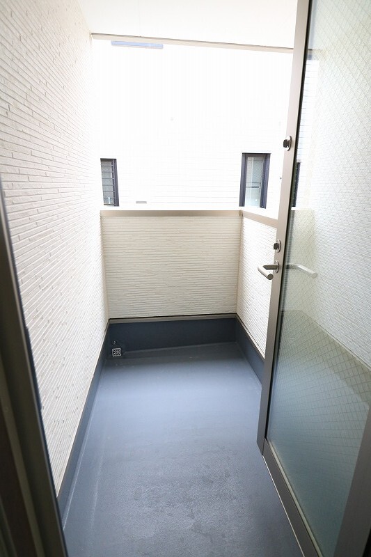 ＣＲＯＵＤ甲子園里中町 104 バルコニー