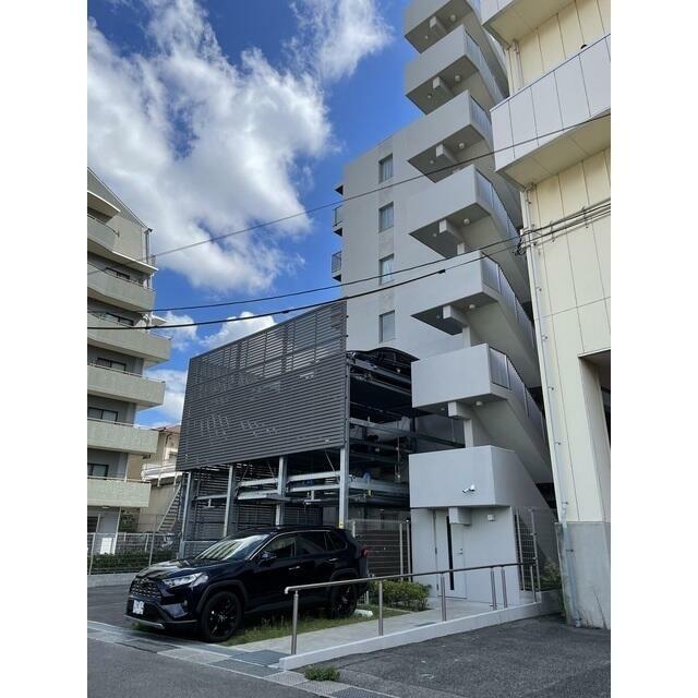コンフォリア西宮 0603 駐車場