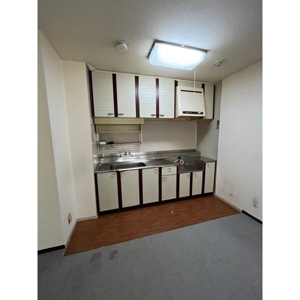 フェルザ西宮(旧:ネオハイツ西宮) 501 キッチン