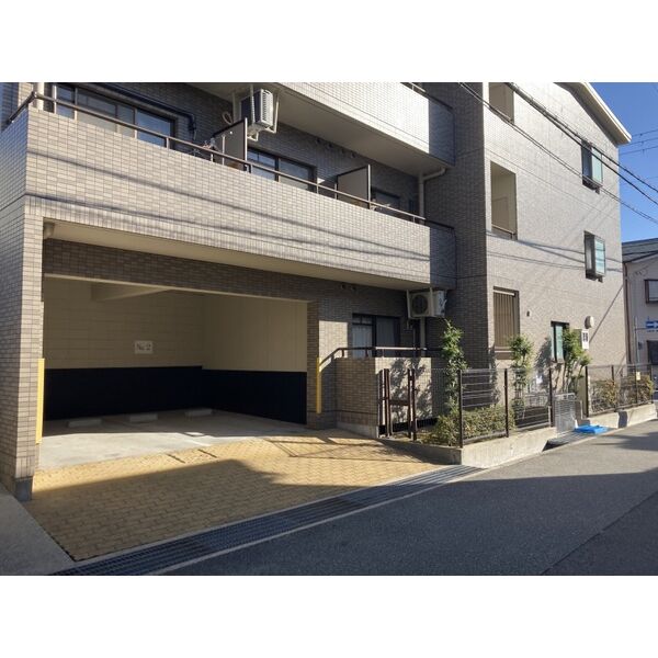 クレアコート産所町 208 外観