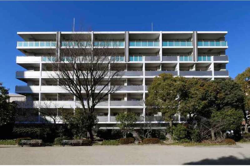 レゾナンス西宮北口 210 外観