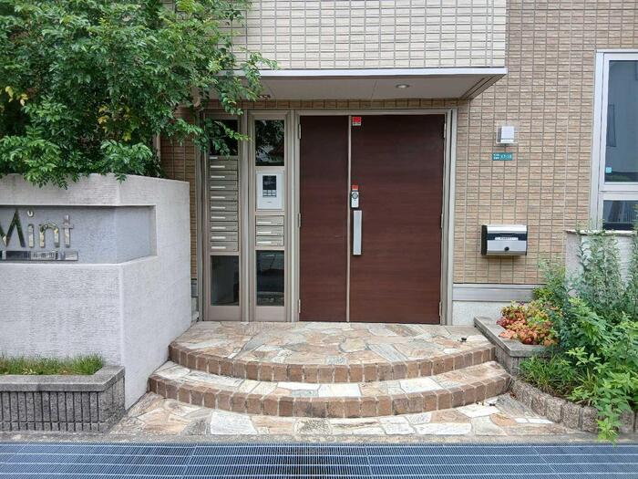 MINT甲子園五番町 203 玄関