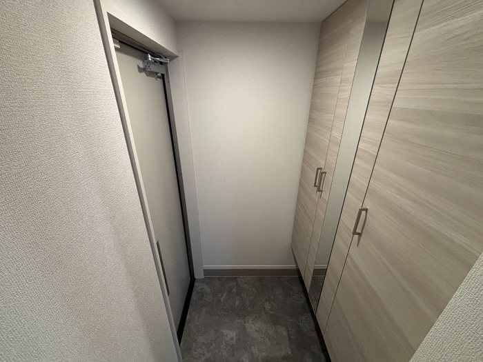 Maison de 青木 103 玄関