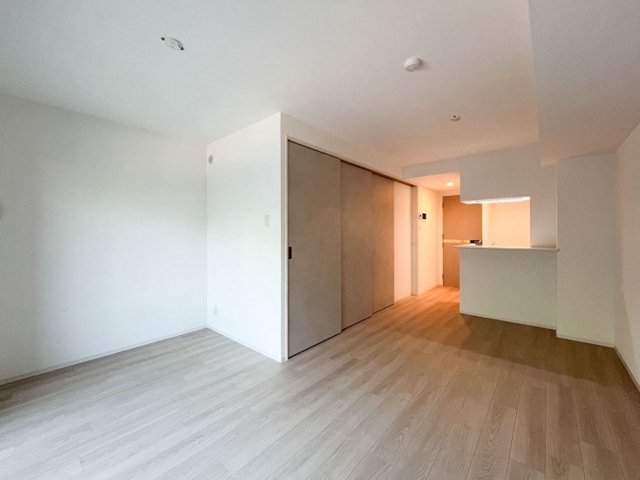 LEGALAND+NISHINOMIYA PARKSIDE 305 リビング