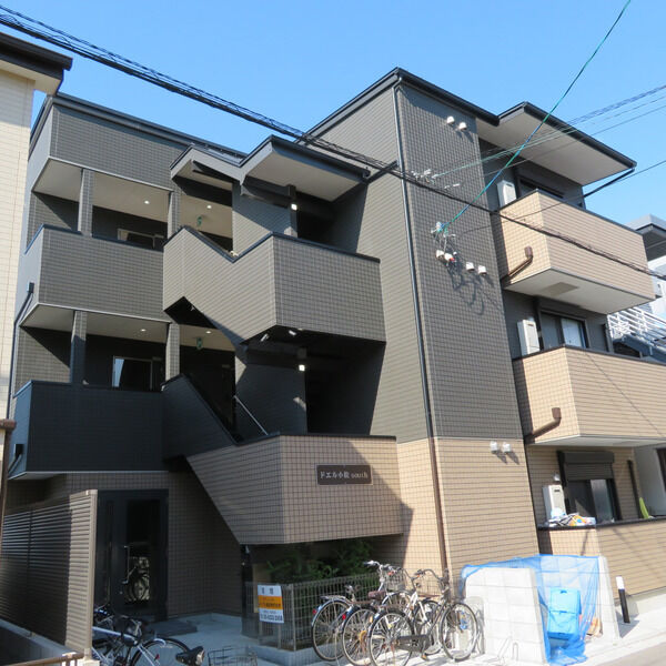 ドエル小松SOUTH 201 外観