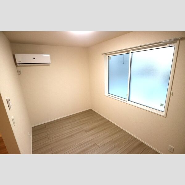 D-room WEST PARK 西宮北口 101 リビング