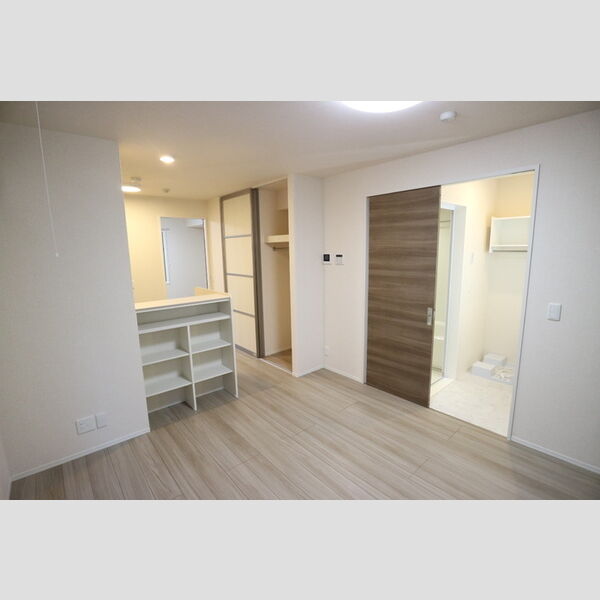 D-room WEST PARK 西宮北口 101 リビング