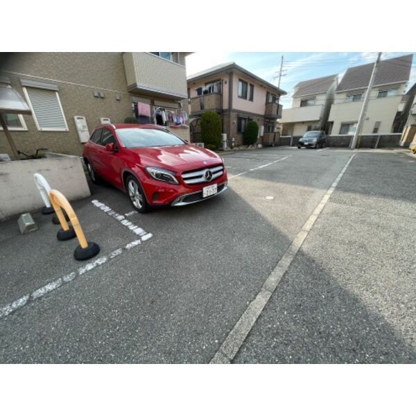 ボナール クレハ 00201 駐車場