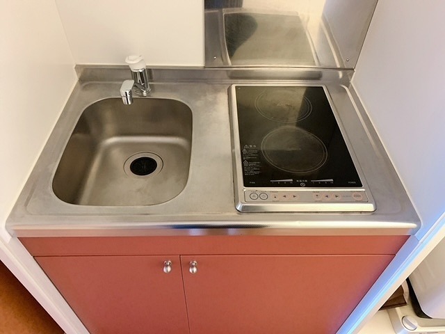 レオパレスシェ モアII 210 キッチン
