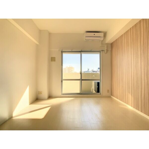 ONE ROOF FLAT NISHINOMIYA 508 リビング