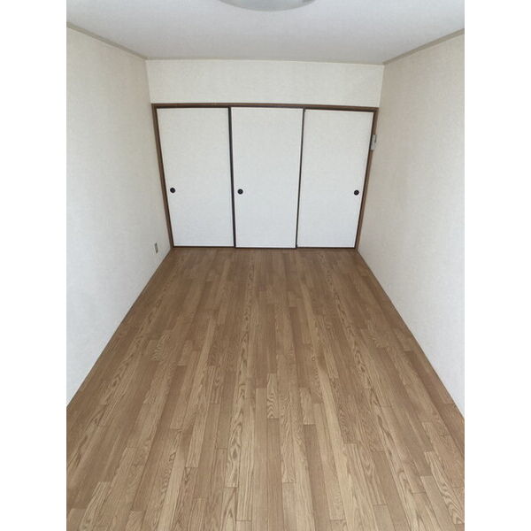 ハイツプチ 202 収納