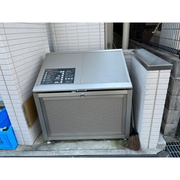 COLN KURAKUEN WEST 00203 外観