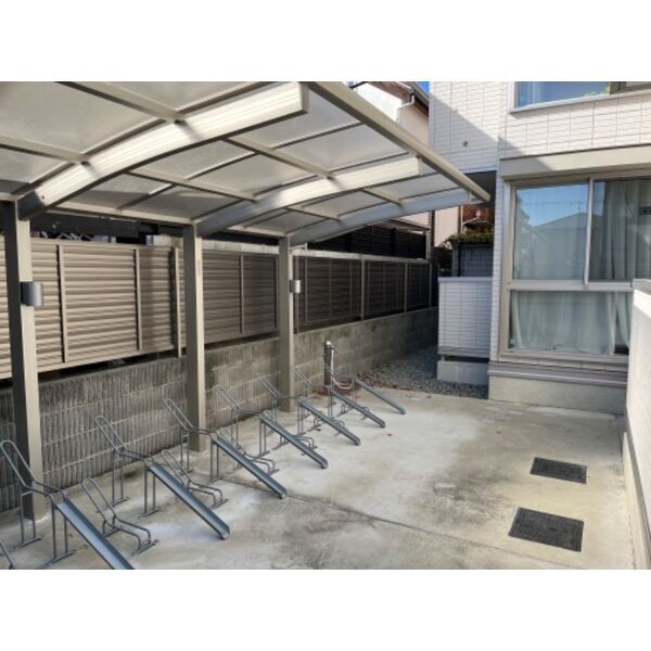 COLN KURAKUEN WEST 00203 外観