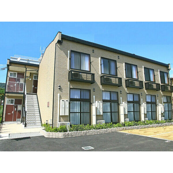 レオパレス苦楽園 101 外観