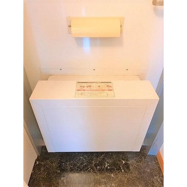 レオパレスオアシス山手 202 玄関