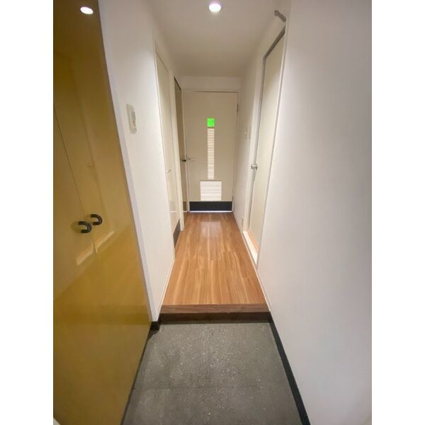ホープ芦屋 309 玄関